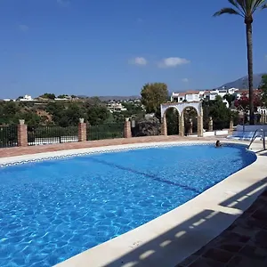 Apartamento Al3 - Piscina 2-4 Personas, Aire Y Wifi , Nerja España